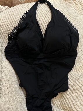 Swimsuits For All Black Halter One-Piece Swimsuit